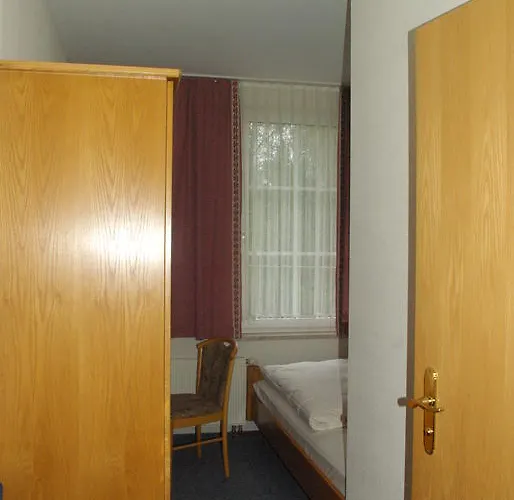 Hotel Güldene Gabel Unterwellenborn